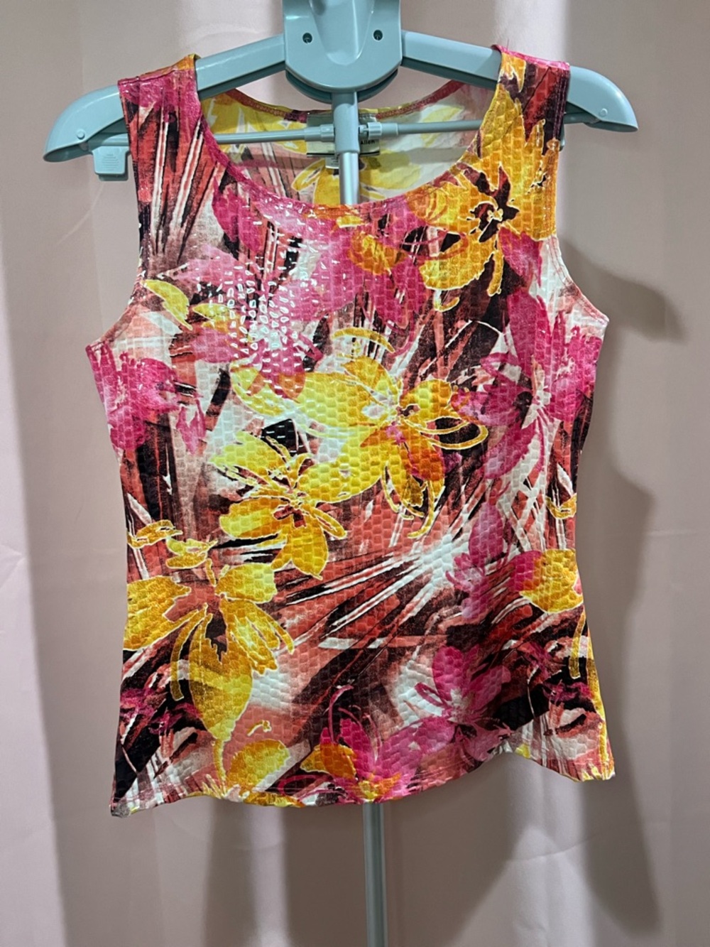 Floral Sleeveless Tank Top in Pink & Yellow